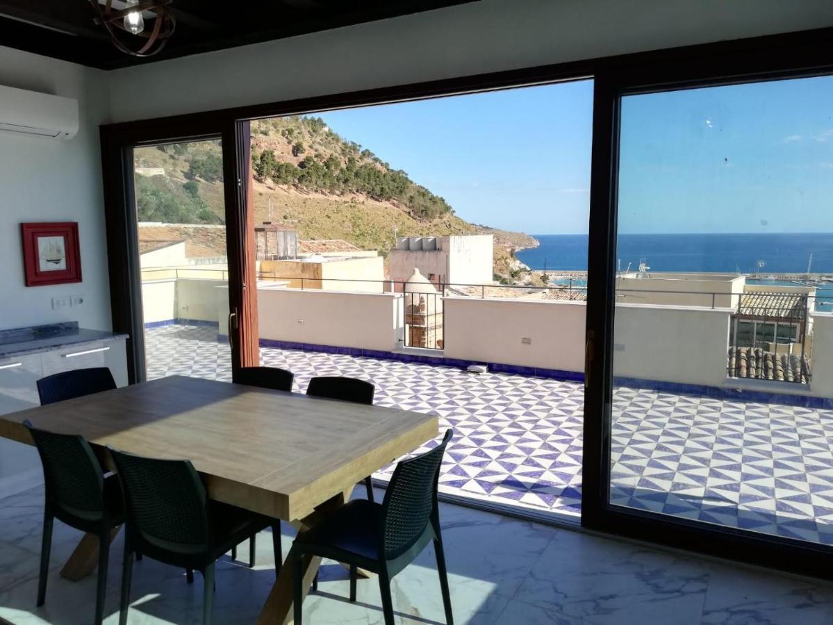 شقة Palazzo Del Golfo Penthouse كاستيلاّماري ديل غو المظهر الخارجي الصورة