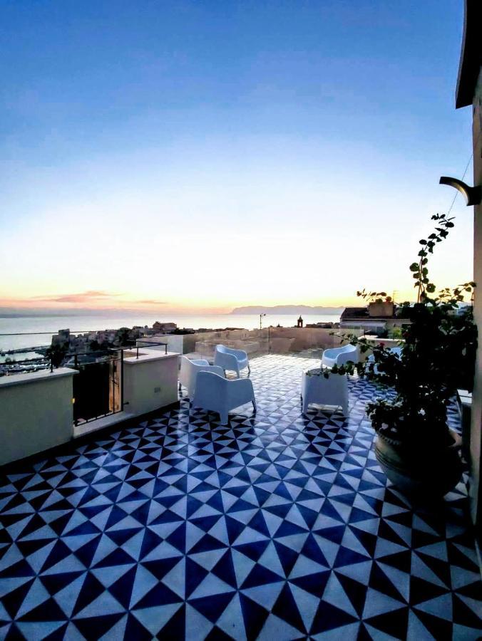 شقة Palazzo Del Golfo Penthouse كاستيلاّماري ديل غو المظهر الخارجي الصورة
