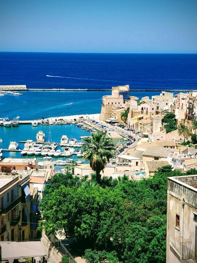 شقة Palazzo Del Golfo Penthouse كاستيلاّماري ديل غو المظهر الخارجي الصورة