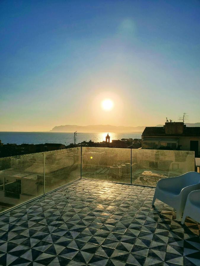 شقة Palazzo Del Golfo Penthouse كاستيلاّماري ديل غو المظهر الخارجي الصورة
