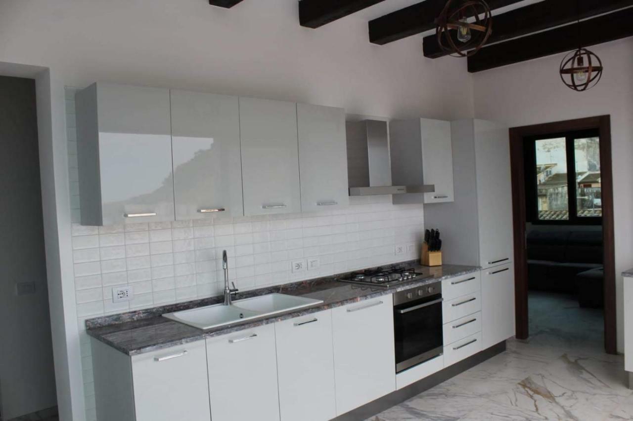شقة Palazzo Del Golfo Penthouse كاستيلاّماري ديل غو المظهر الخارجي الصورة