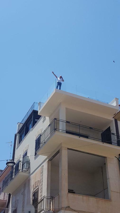 شقة Palazzo Del Golfo Penthouse كاستيلاّماري ديل غو المظهر الخارجي الصورة
